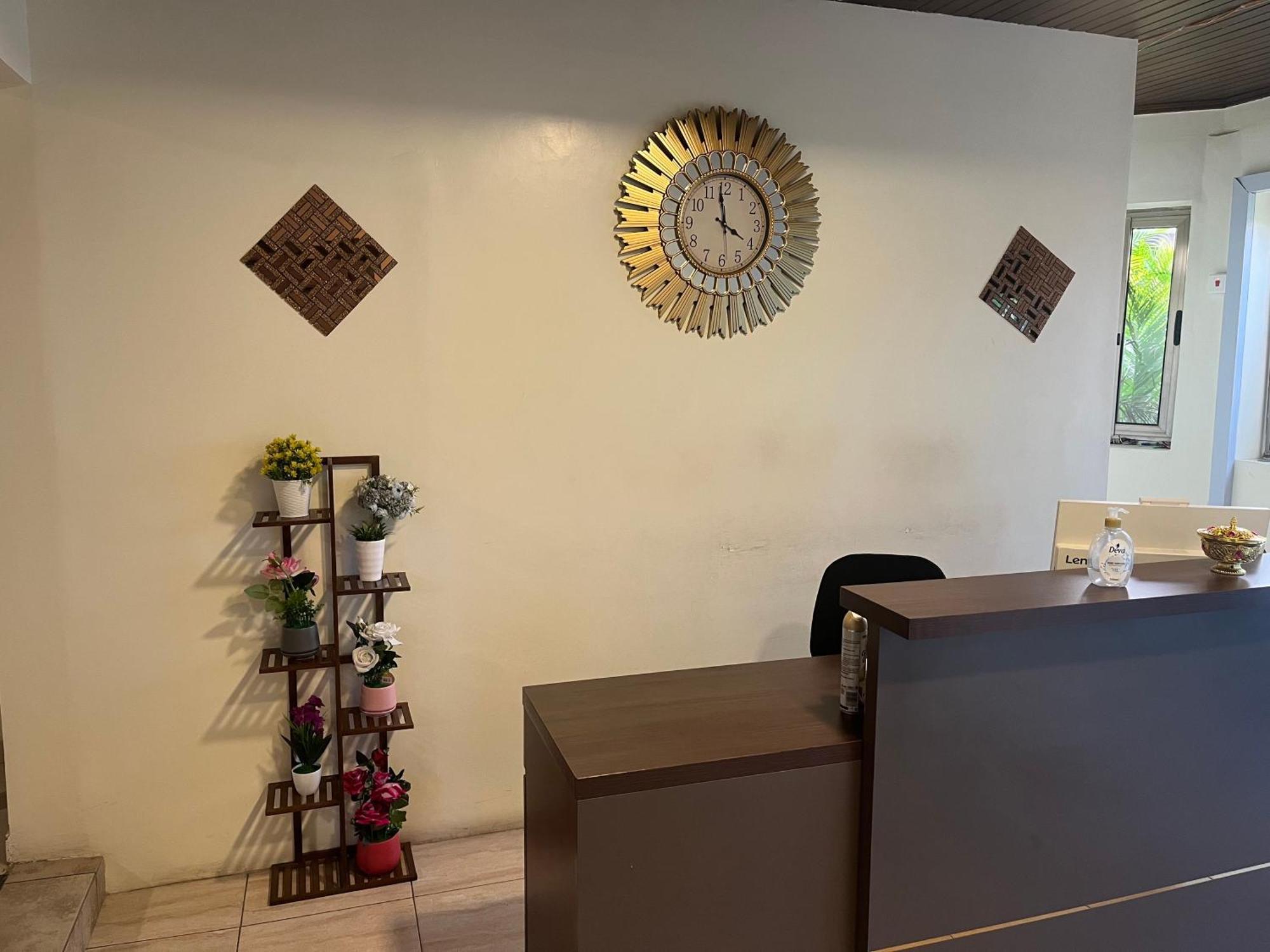 Sky Suites East Legon Accra Esterno foto