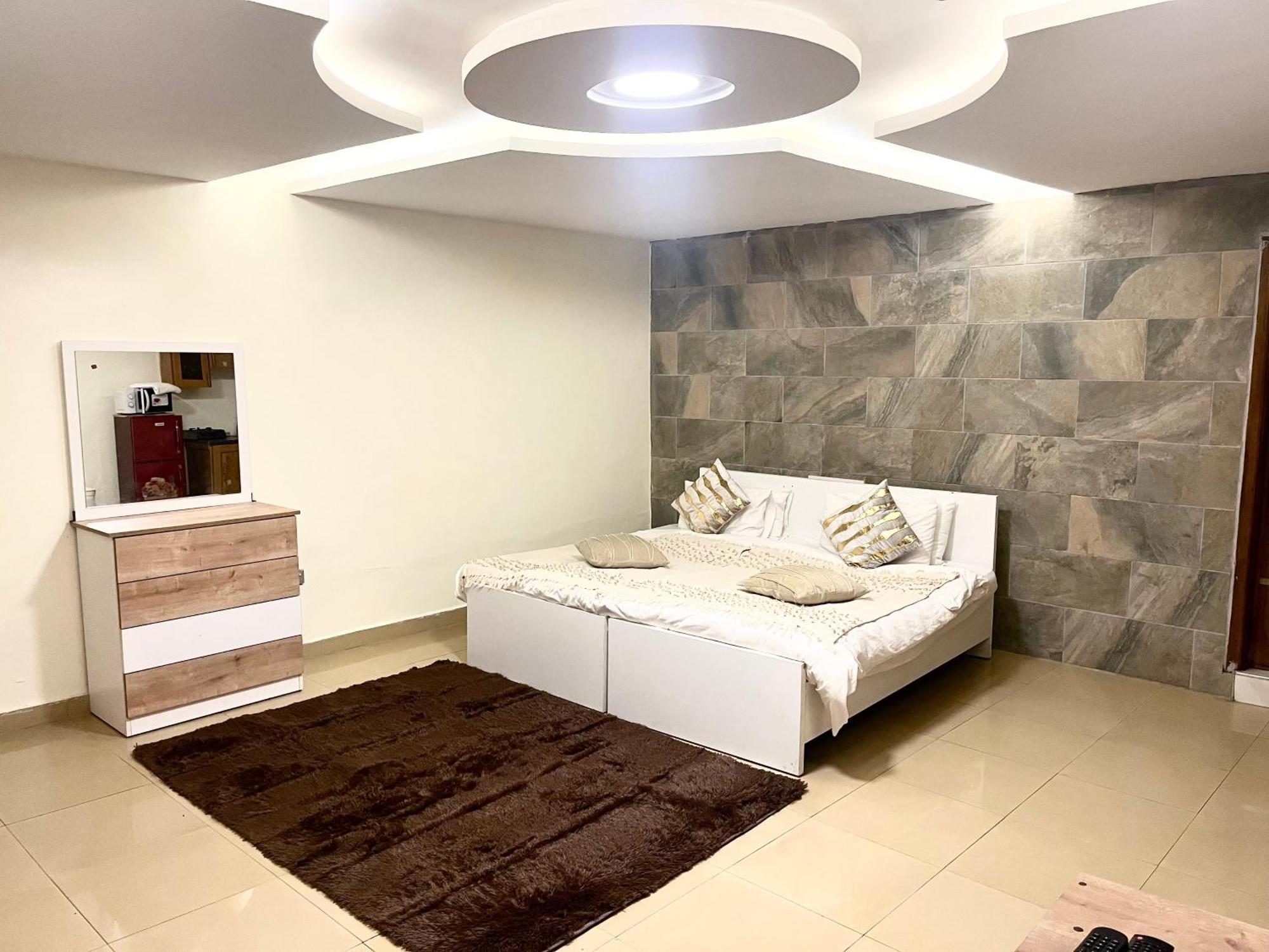 Sky Suites East Legon Accra Esterno foto