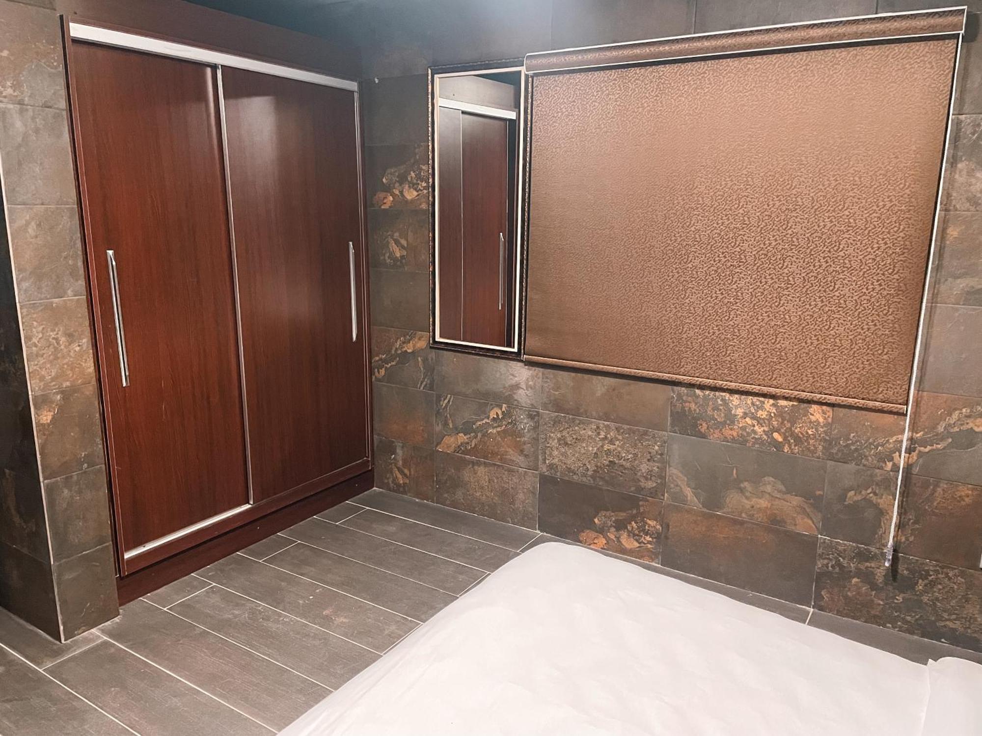 Sky Suites East Legon Accra Esterno foto